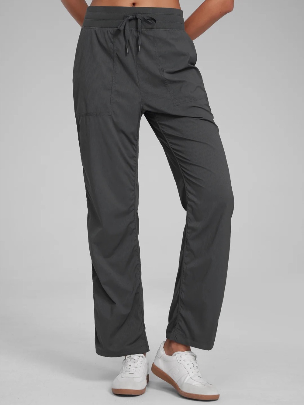 Lightweight Straight Leg Workout Pocket Pant 28"